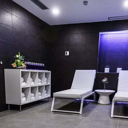 Seven Hotel & Wellness - Gay Men Only Μασπαλόμας Εξωτερικό φωτογραφία