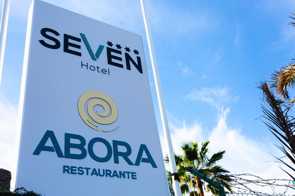 Seven Hotel & Wellness - Gay Men Only Μασπαλόμας Εξωτερικό φωτογραφία
